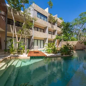 *jungle Ph W/pool, Close To Downtown & Apartment Tulum